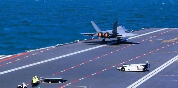 抓牛网 美国吃后悔药也没用，当初不起眼的一句话，竟然帮歼35做了广告